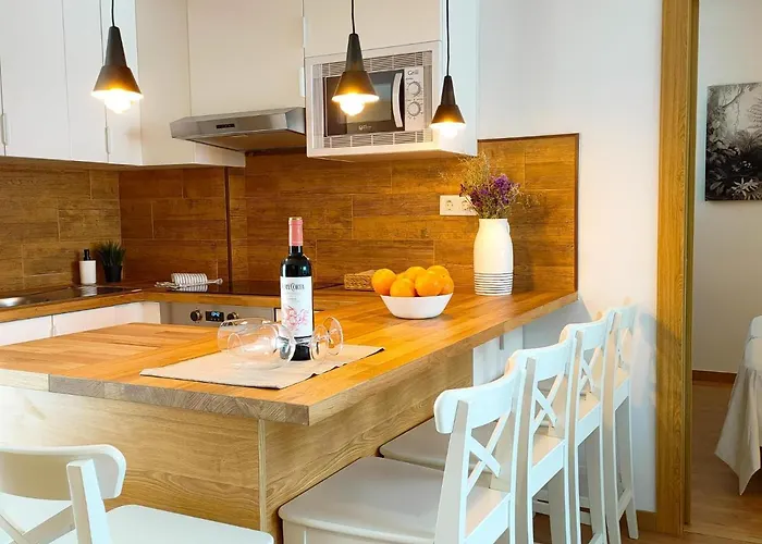 Palms * Πλάγια ντελ Ινγκλές